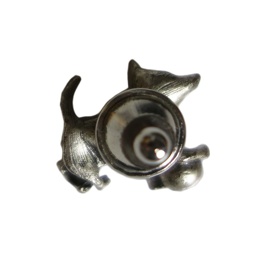 ピンズ 子猫 留め具付き ピンバッジ