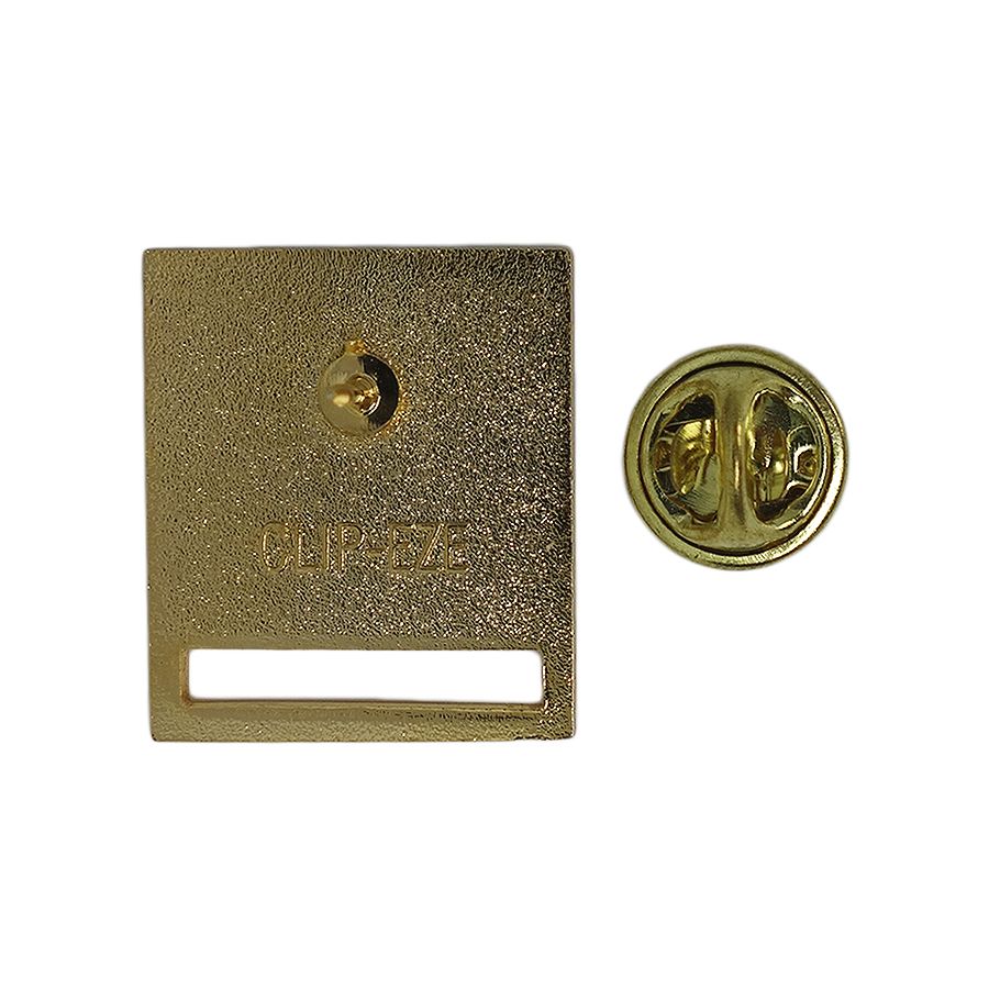 三つ葉のクローバー ピンズ 留め具付き