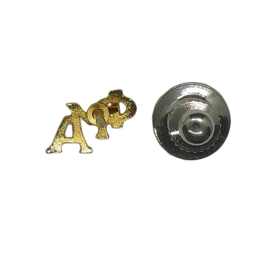 文字 ピンズ 金色 留め具付き USA