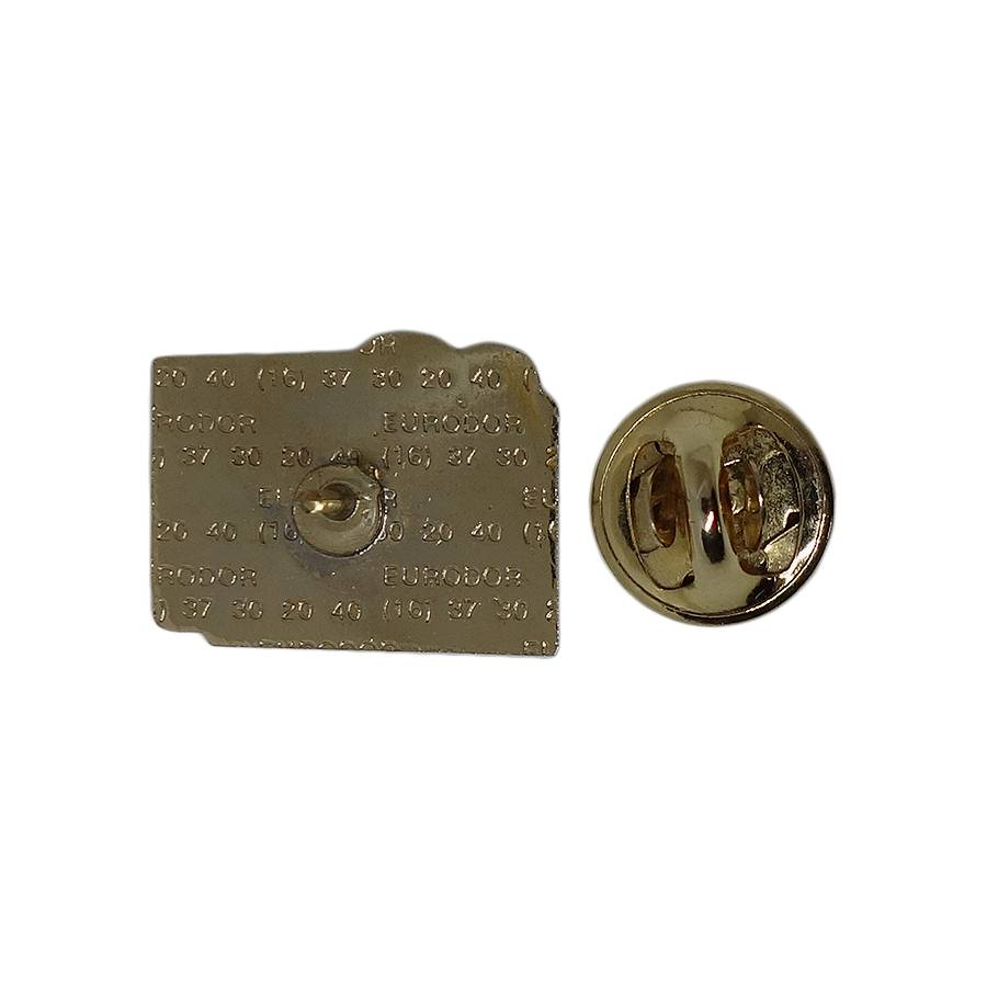 PASSIONAUTO ピンズ 留め具付き