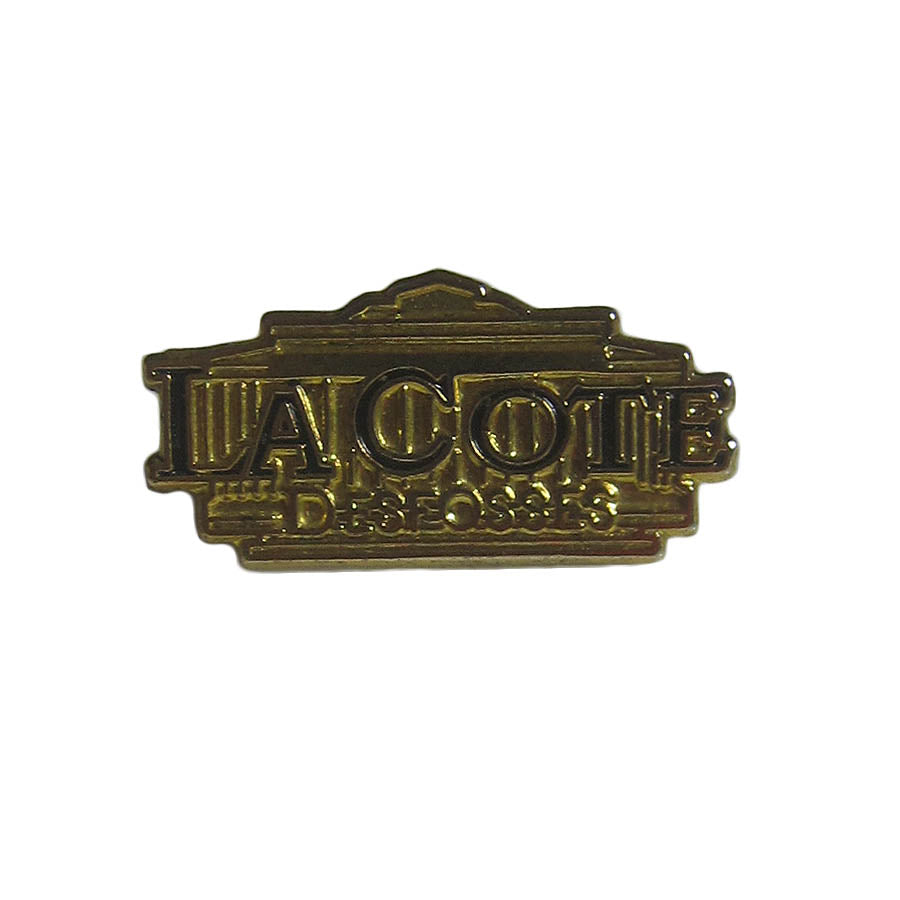 フランス　ピンズ LA COTE DESFOSSES 留め具付き