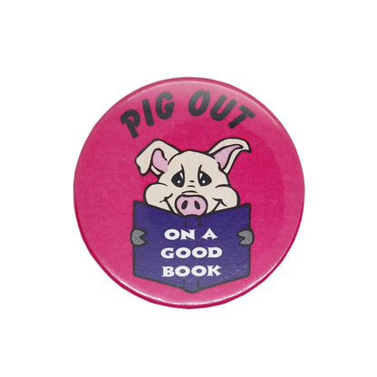 本を読む豚 PIG OUT ON A GOOD BOOK 缶バッジ バッチ