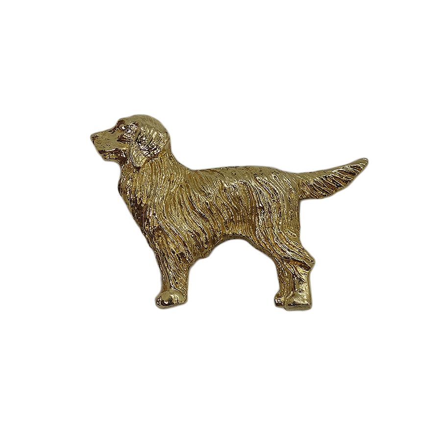 犬 ピンズ 金色 留め具付き