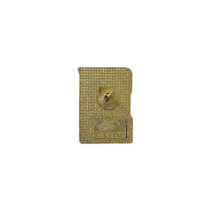 ピンズ 金色　留め具付き