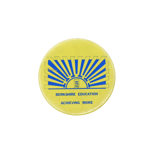 BERKSHIRE EDUCATION 缶バッジ バッチ