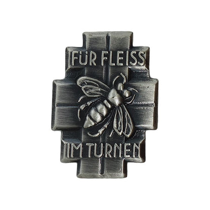 蜂 ピンズ FUR FLEISS IM TURNEN