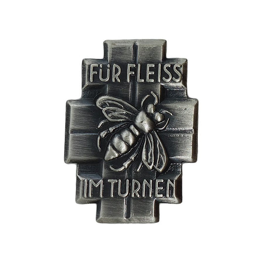 蜂 ピンズ FUR FLEISS IM TURNEN
