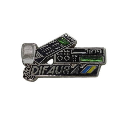 DIFAURA CB RADIO ピンズ 無線機 DECAT PARIS 留め具付き