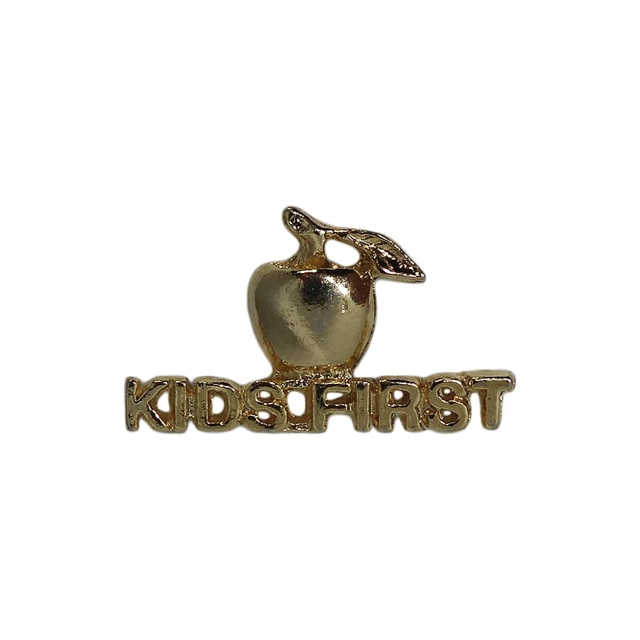 林檎 KIDS FIRST ピンズ 金色 林檎 留め具付き