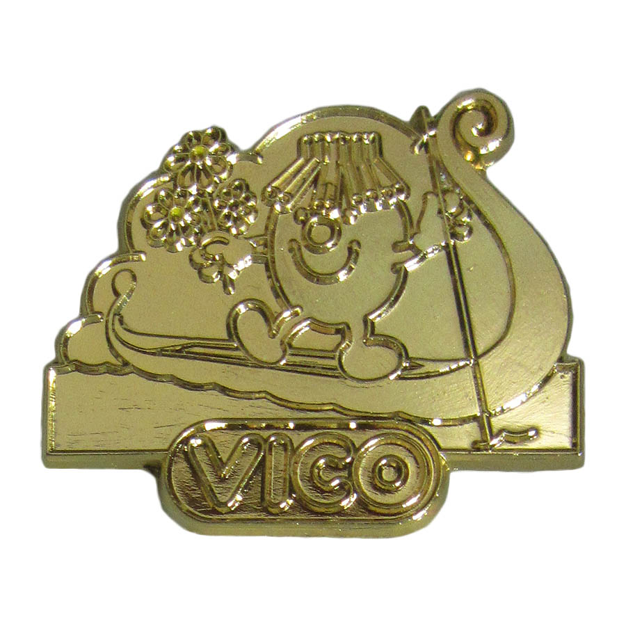 ピンズ VICO ゴンドラ舟に乗る ポテトチップス キャラクター 留め具付き