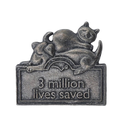 3 million lives saved ピンズ SPCA 動物保護団体