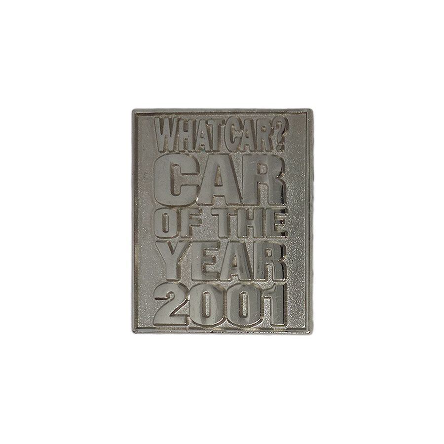 CAR OF THE YEAR 2001 ピンズ 留め具付き