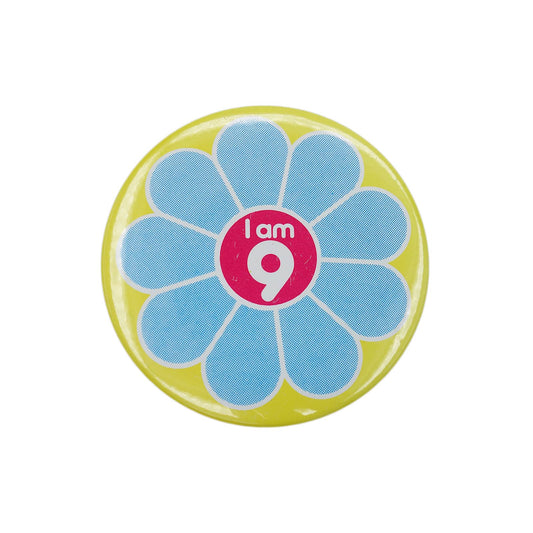 I am 9 花 缶バッジ バッチ 9歳 誕生日