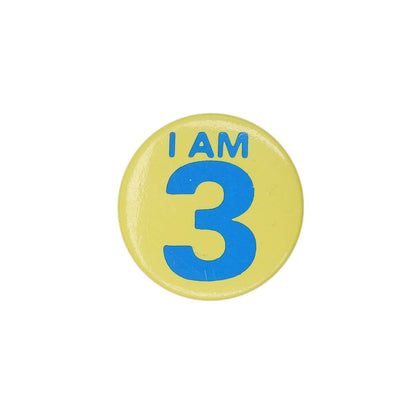 I AM 3 缶バッジ バッチ 3歳 誕生日