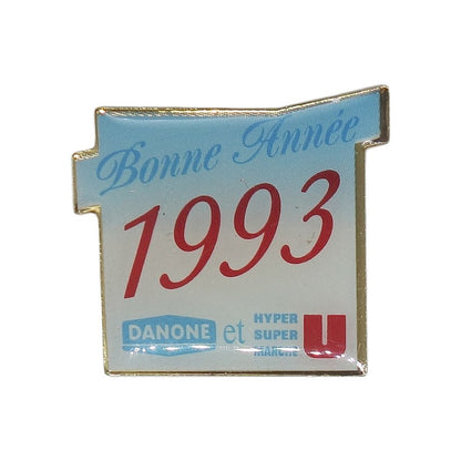 ピンズ DANONE ダノン 1993 留め具付き レトロ ピンバッチ