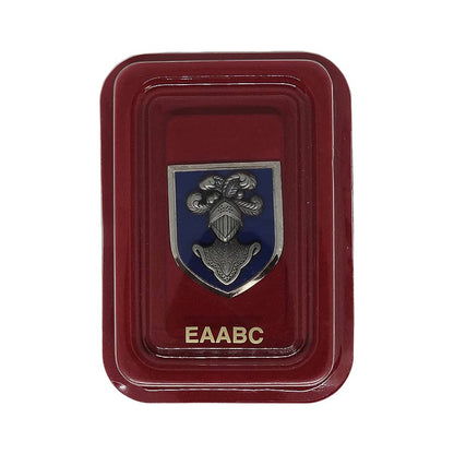 フランス軍 装甲騎兵学校　EAABC インシグニア ミリタリー ブローチ デッドストック