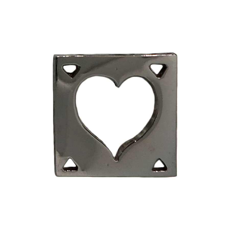 ハート ピンズ 銀色 留め具付き