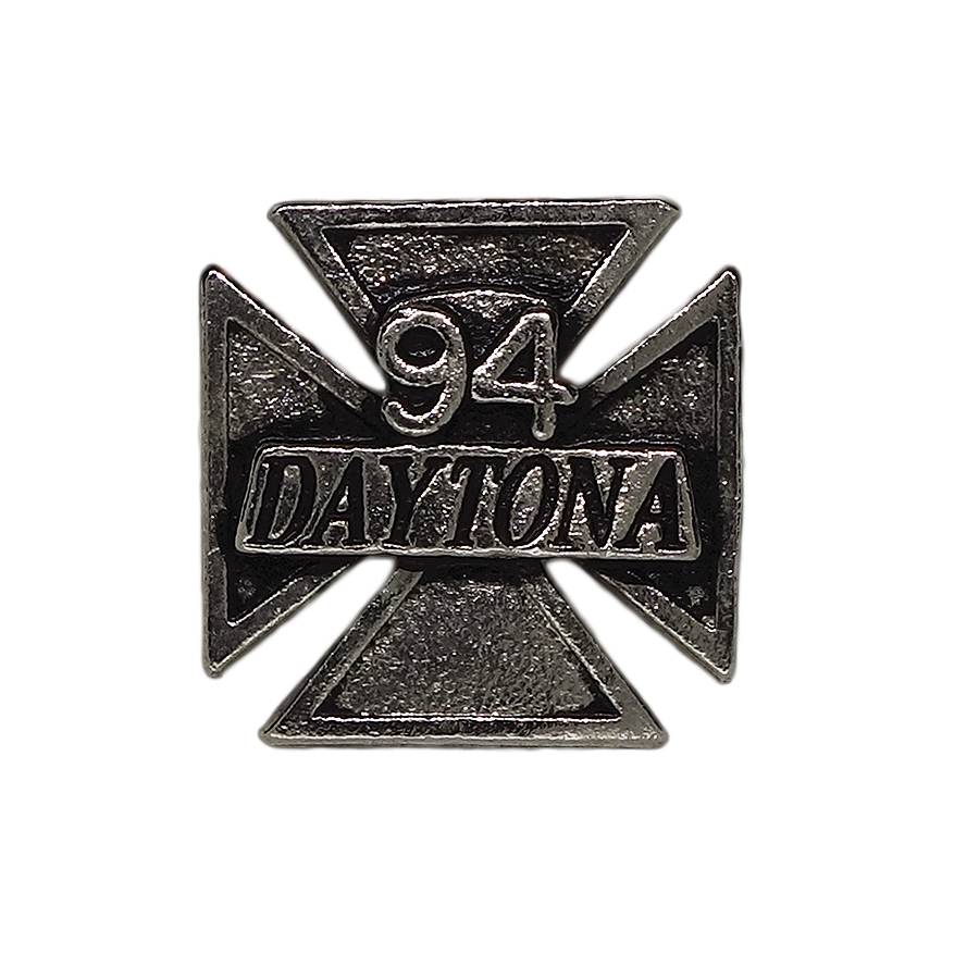 DAYTONA 94 鉄十字 バイカー ピンズ デイトナ アイアンクロス 留め具付き