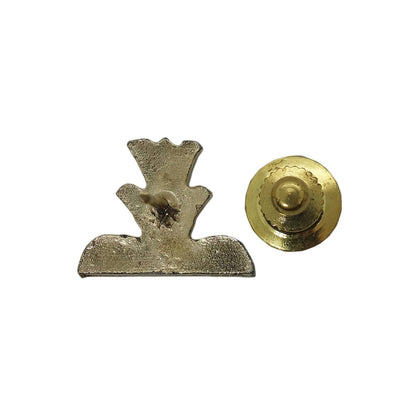 ピンズ 金色 留め具付き