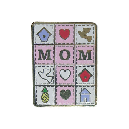 MOM ピンズ 留め具付き