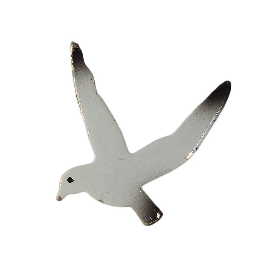 カモメ ピンズ 鳥 留め具付き