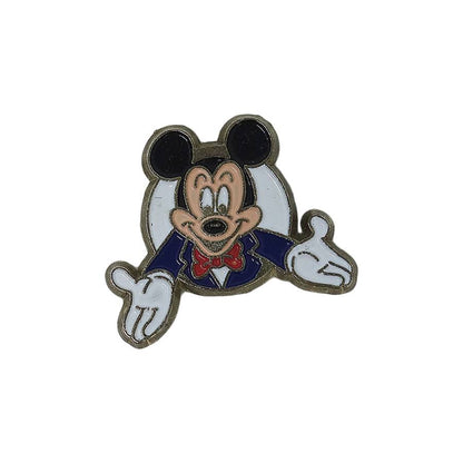 ミッキーマウス ピンズ DISNEY ESSO 留め具付き　Arthus Bertrand
