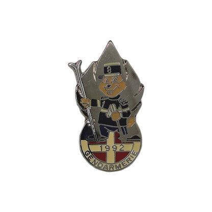 GENDARMERIE 国家憲兵隊 ピンズ ジャンダルムリ 留め具付き