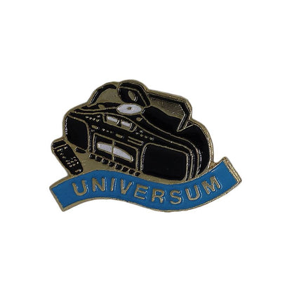 UNIVERSUM ピンズ CDラジカセ 留め具付き