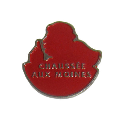 ピンズ CHAUSSEE AUX MOINES 神父のチーズ  レトロ ピンバッジ