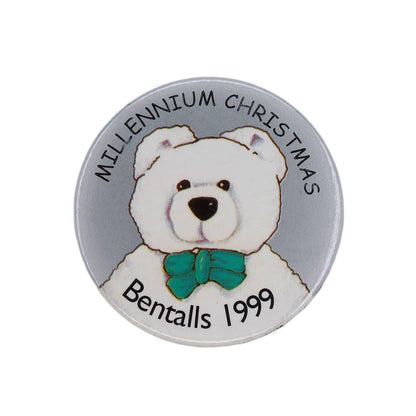 Bentalls 1999 ミレニアム クリスマス 缶バッジ バッチ 白いクマ