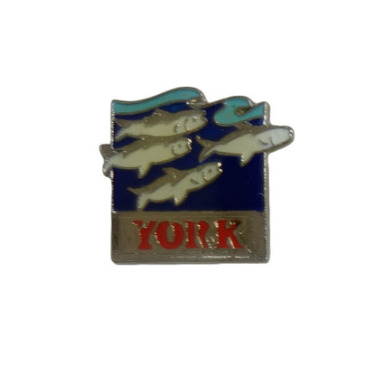 魚 ピンズ YORK 留め具付き ピンバッジ