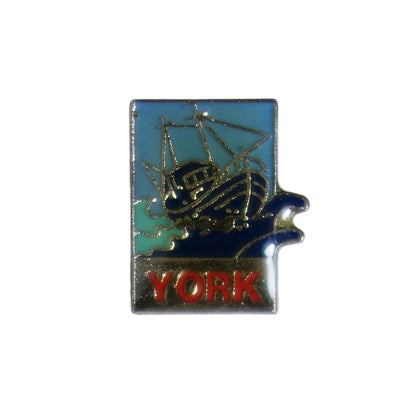 船 ピンズ YORK 留め具付き ピンバッジ