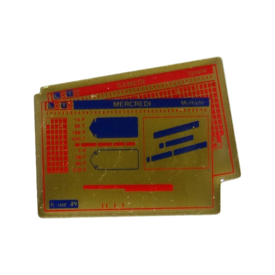 LOTO ピンズ 宝くじ ロト 留め具付き ピンバッジ