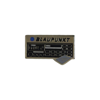 BLAUPUNKT カーオーディオ ピンズ ブラウプンクト 留め具付き