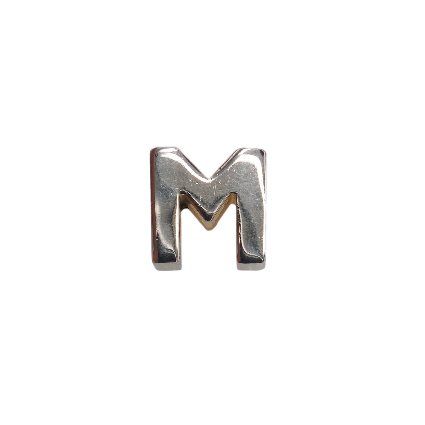 アルファベット イニシャル M ピンズ 文字 金色