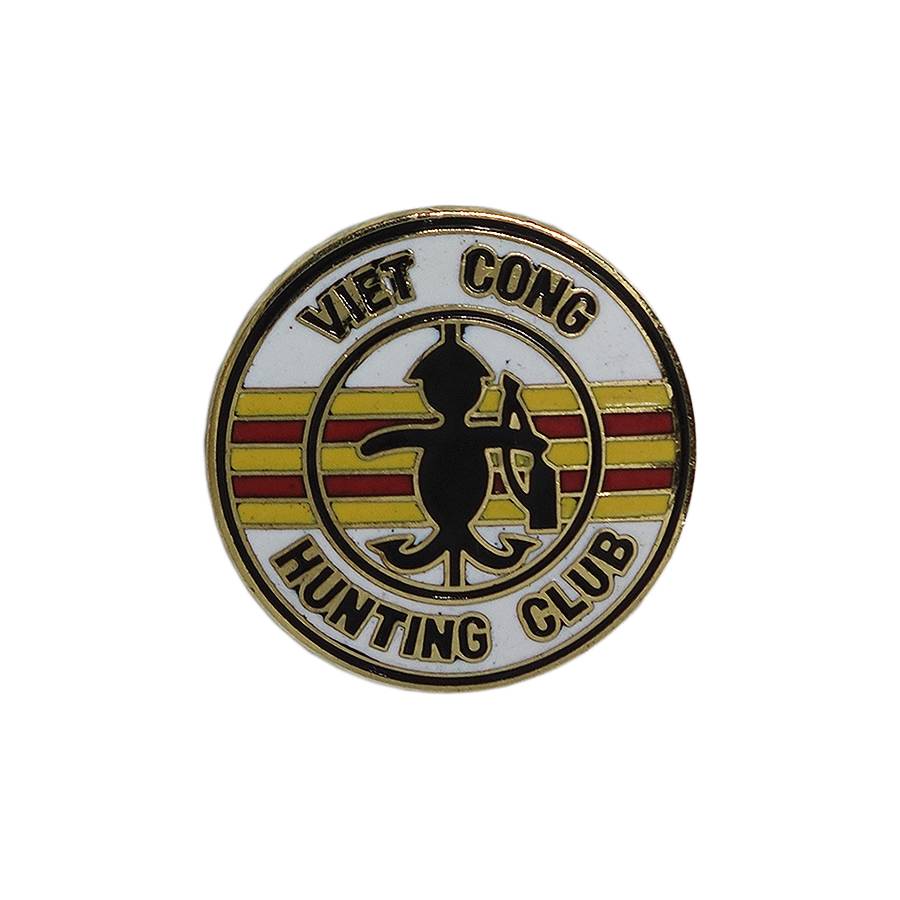 VIET CONG HUNTING CLUB ピンズ 留め具付き