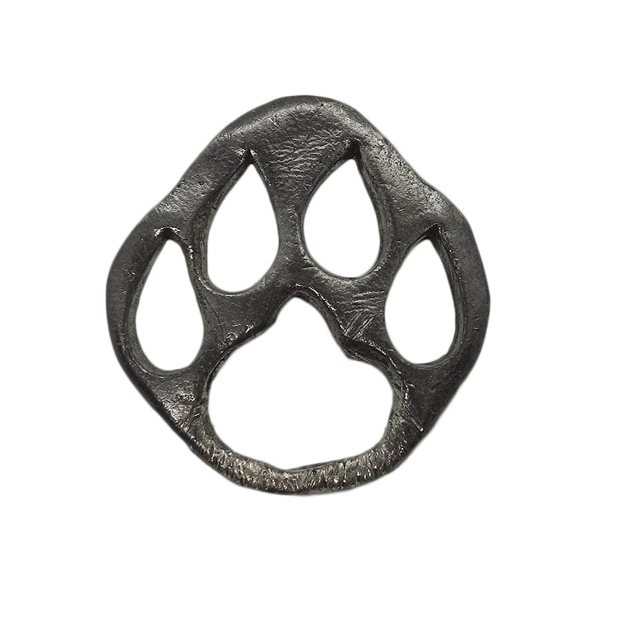 動物の足跡 ピンズ 留め具付き