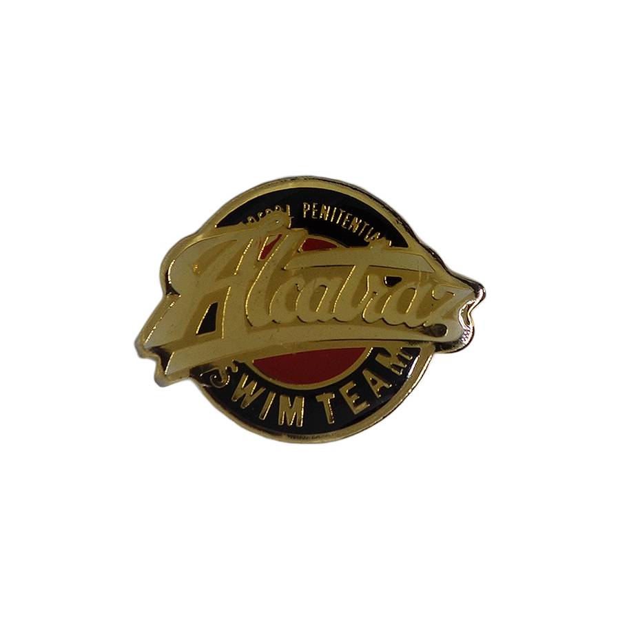 Alcatraz SWIM TEAM ピンズ 留め具付き 水泳チーム