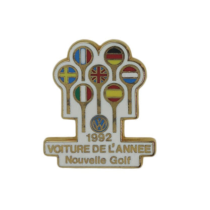 VW フォルクスワーゲン Golf カーオブザイヤー 1992 ピンズ Jacabi 留め具付き