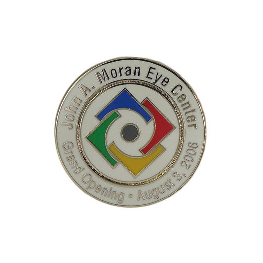 Eye Center ピンズ 眼科 留め具付き