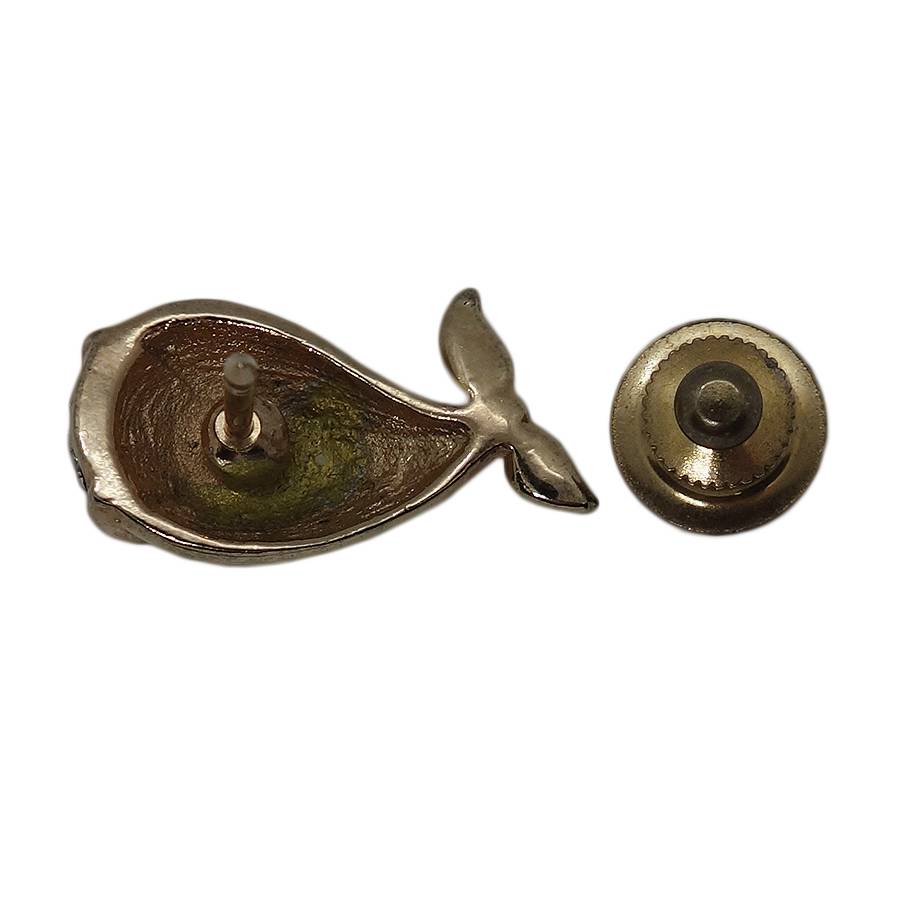 鯨 ピンズ クジラ 留め具付き