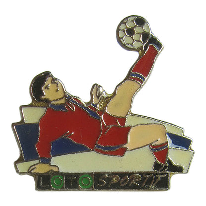 ピンズ サッカー 選手 オーバーヘッド 留め具付き レトロ ピンバッジ