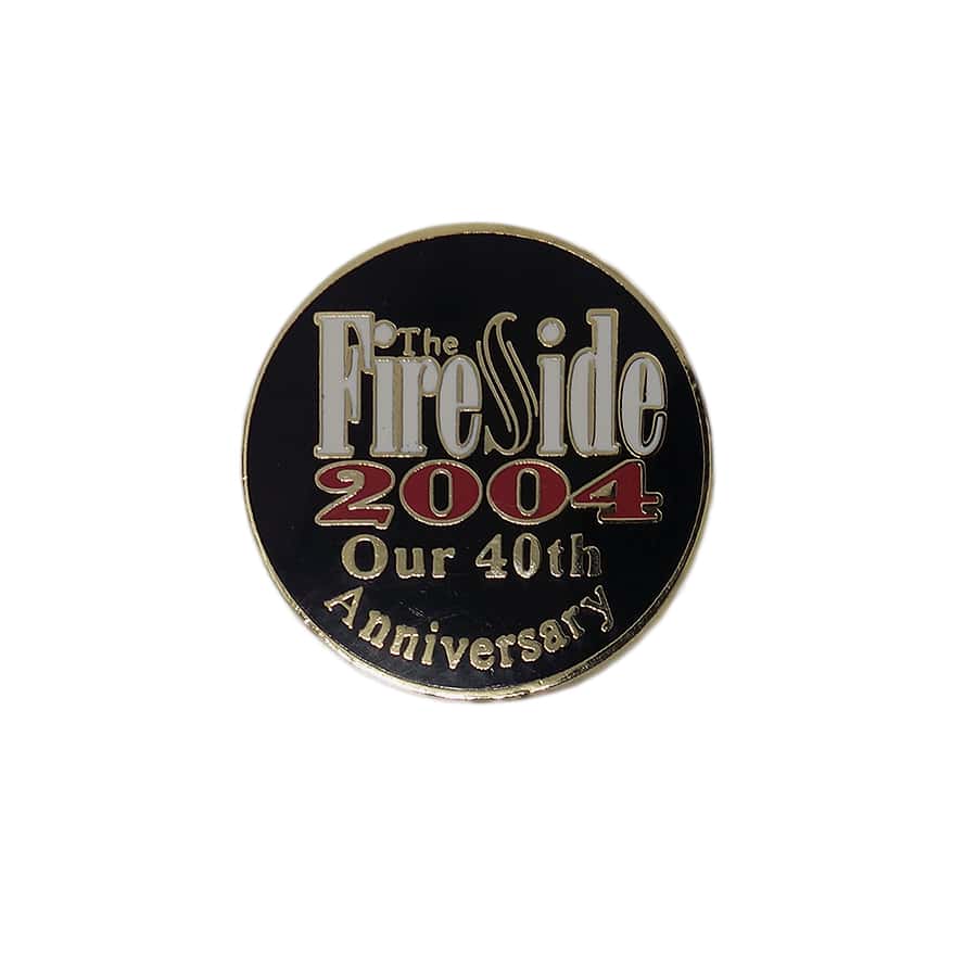 The Fireside Dinner Theatre ピンズ 2004 留め具付き