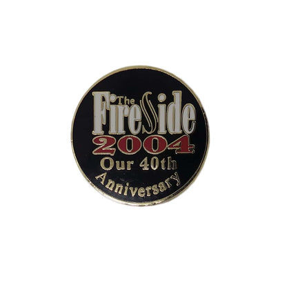 The Fireside Dinner Theatre ピンズ 2004 留め具付き