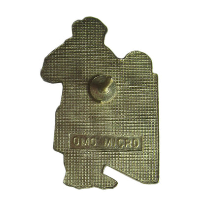 ピンズ OMO MICRO 猿 × 洗剤 留め具付き レトロ ピンバッジ