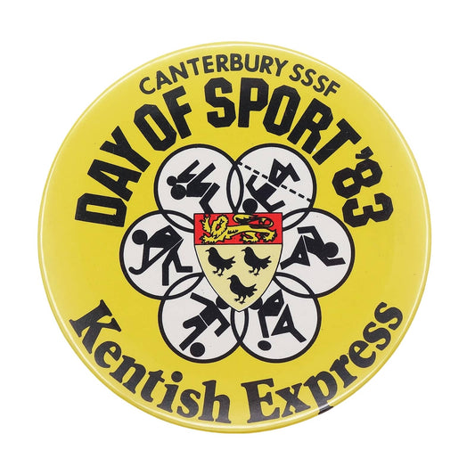スポーツイベント DAY OF SPORT '83 缶バッジ 新聞社 Kentish Express