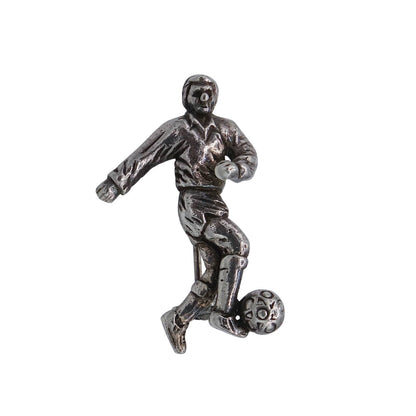 サッカー選手 ブローチ