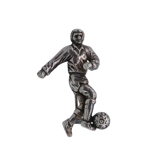 サッカー選手 ブローチ