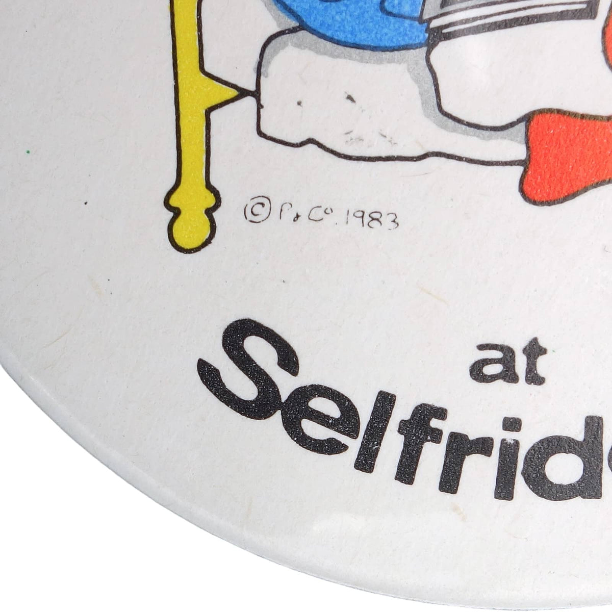 英国百貨店 Selfridges くまのパディントン Paddington ビンテージ 缶バッジ バッチ 1983年