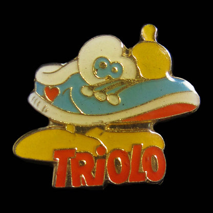 ピンズ TRIOLO スニーカー キャラクター レトロ